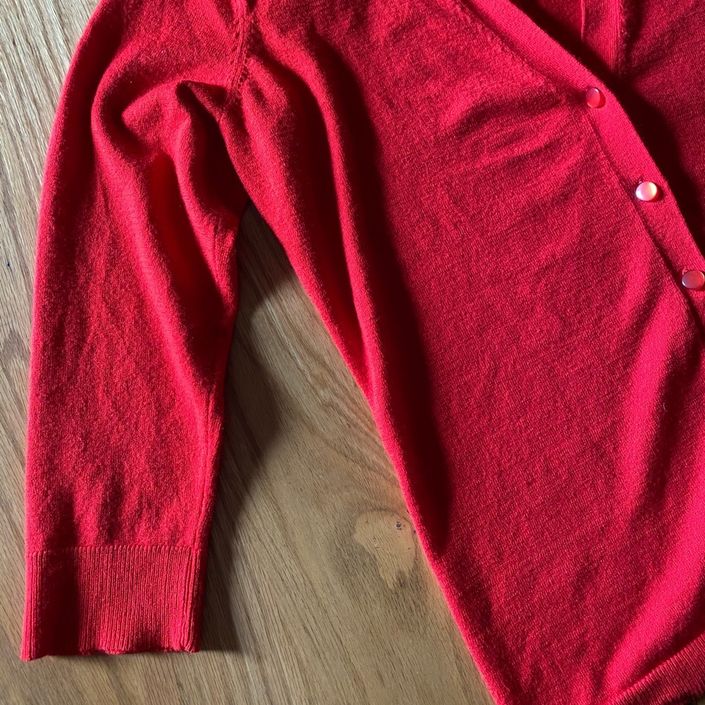 Cardigan - Picture 2 of 5